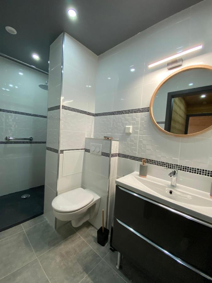 Les Chalets Bambi & Jacuzzi Privatif Ла Брес Екстериор снимка