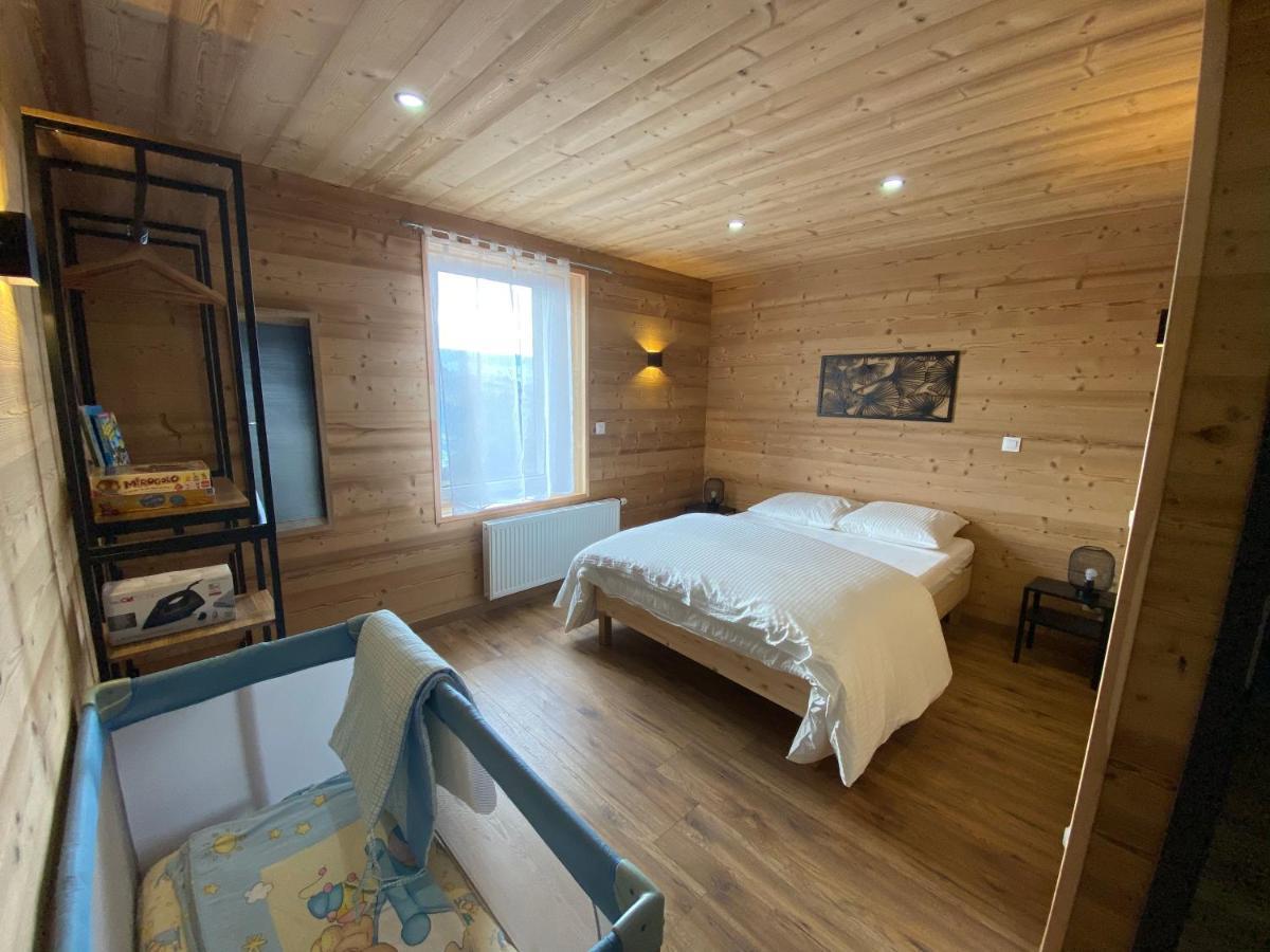 Les Chalets Bambi & Jacuzzi Privatif Ла Брес Екстериор снимка