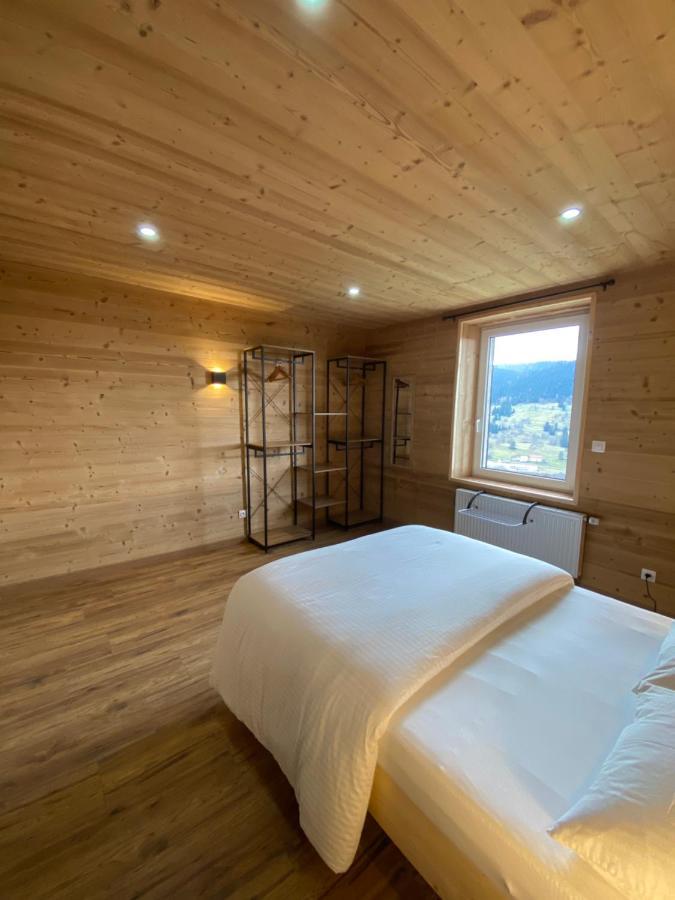 Les Chalets Bambi & Jacuzzi Privatif Ла Брес Екстериор снимка