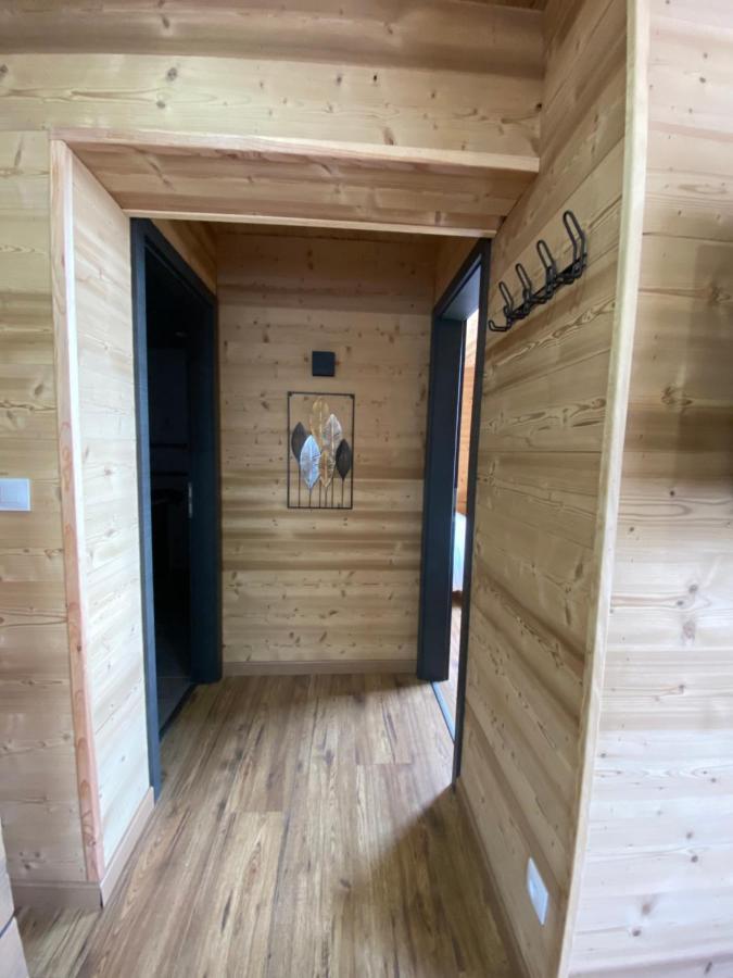 Les Chalets Bambi & Jacuzzi Privatif Ла Брес Екстериор снимка