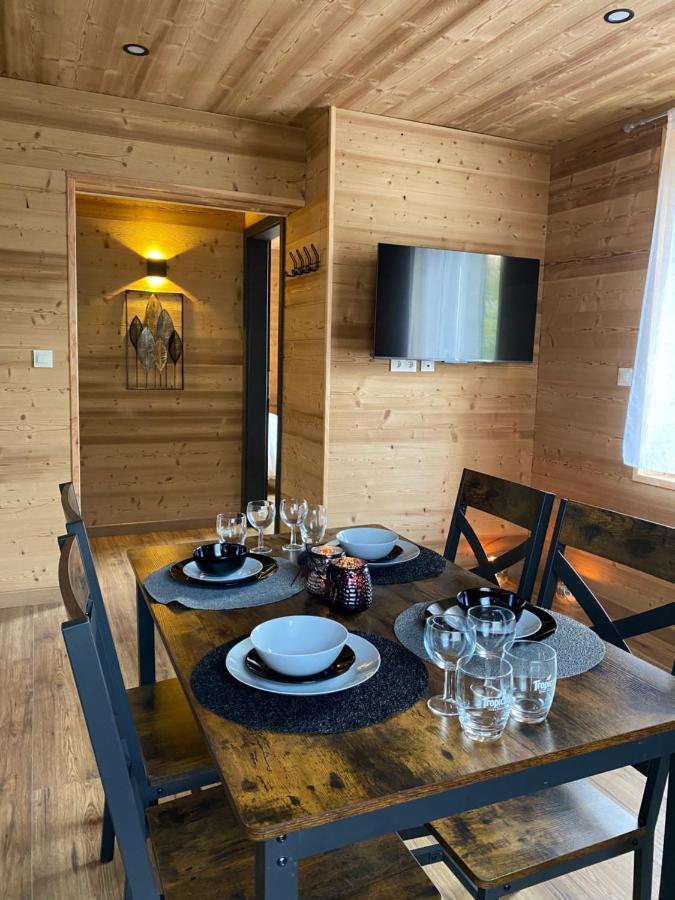 Les Chalets Bambi & Jacuzzi Privatif Ла Брес Екстериор снимка