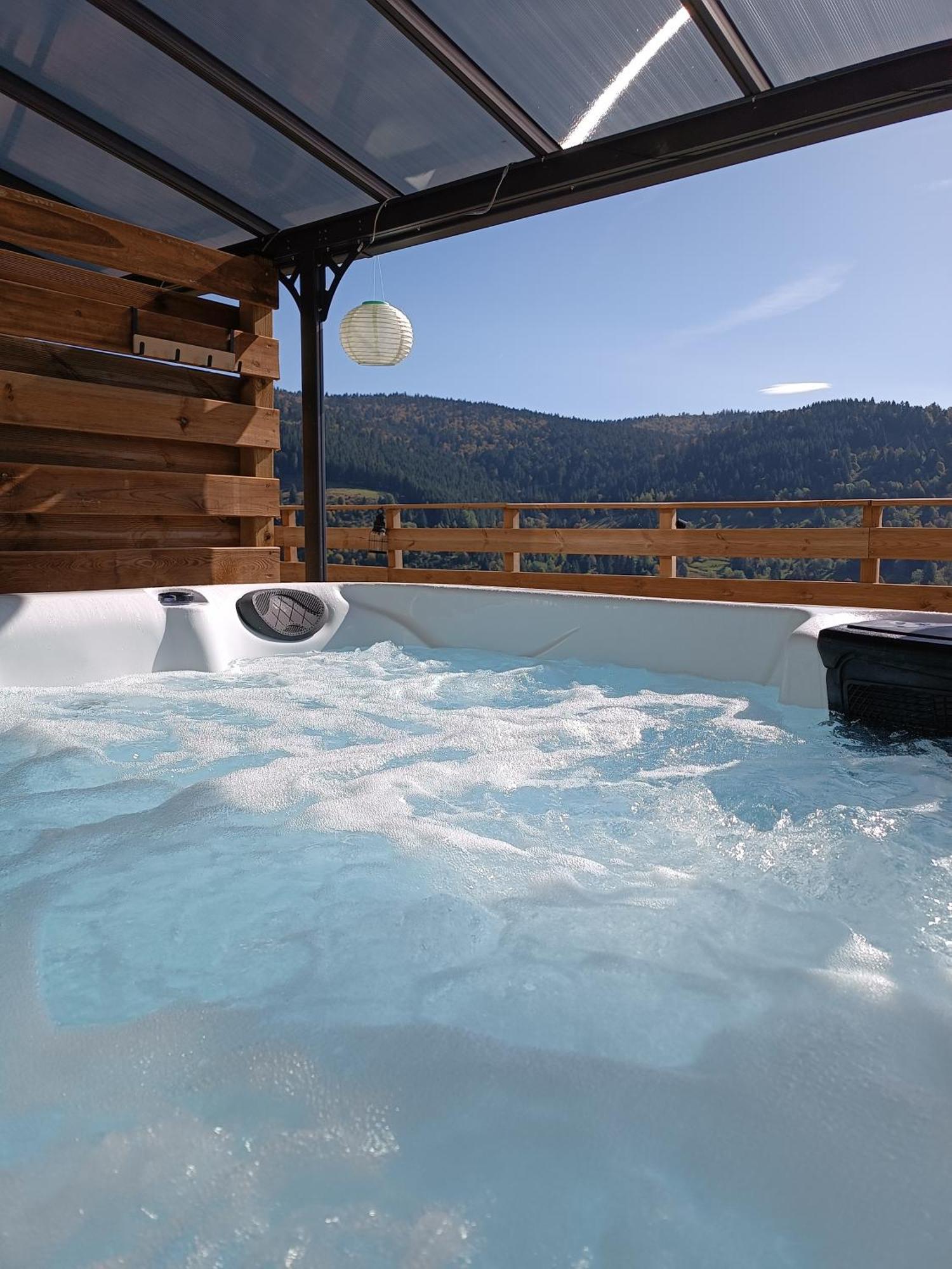 Les Chalets Bambi & Jacuzzi Privatif Ла Брес Екстериор снимка