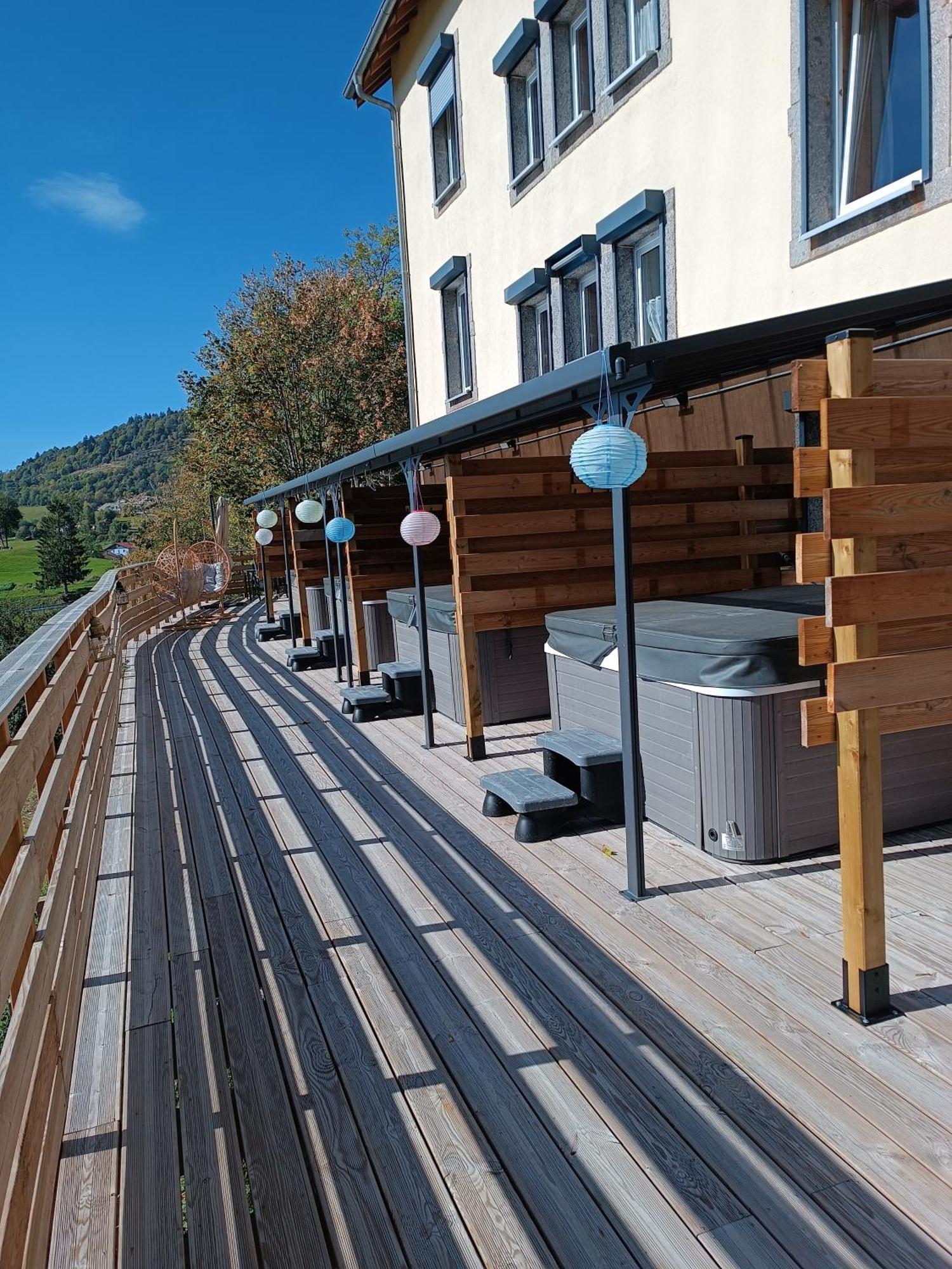 Les Chalets Bambi & Jacuzzi Privatif Ла Брес Екстериор снимка